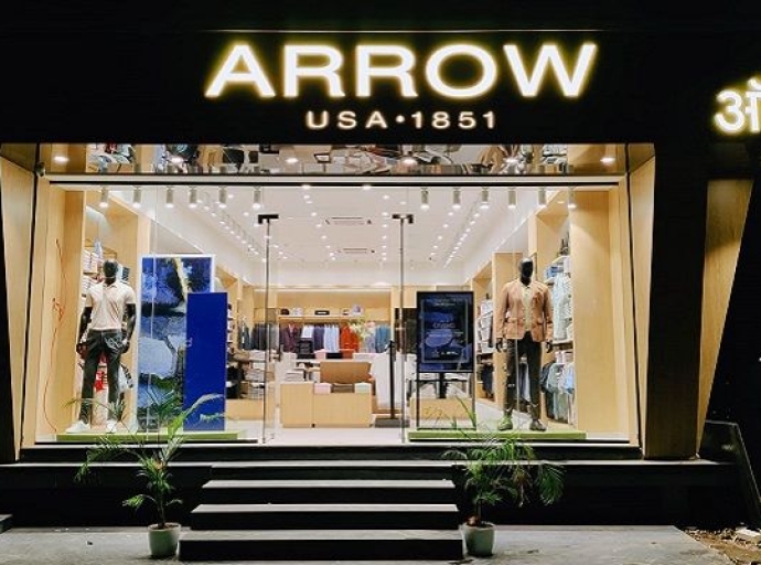Menswear brand Arrow inaugurates latest outlet in Maharashtra